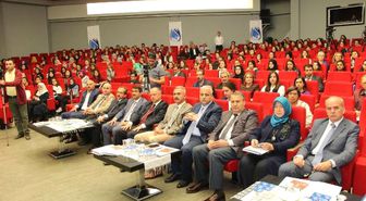 Yunus Emre Sempozyumu'nda Yabancı Müzik Eleştirisi
