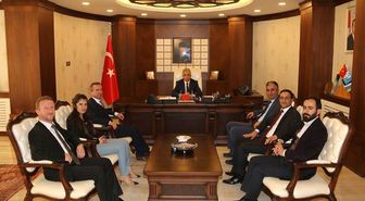 Hakkari Barosundan Vali Toprak'a Ziyaret