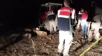 Tarlada Traktörün Altında Kalan Şahıs Hayatını Kaybetti