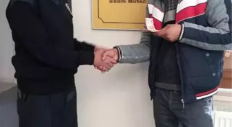 Polis Parayı Sahibine Teslim Etti