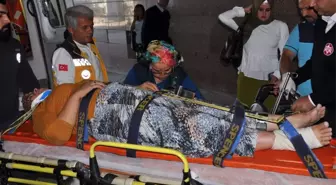 Çeyiz Dönüşü Kaza: 4 Yaralı