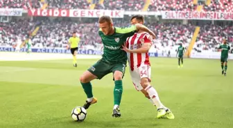 Süper Lig: D.g. Sivasspor: 0 - Bursaspor: 0 (İlk Yarı)