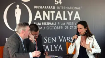 Uliette Lewis, Antalyalı Sinemaseverlerle Bir Araya Geldi