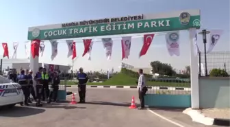 Öğrenciler Trafiği Uygulamalı Öğreniyor