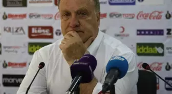 Dick Advocaat 4 İsmi Çağırdı