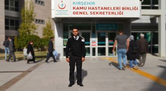 Güvenlik Görevlisinden İnsanlık Dersi