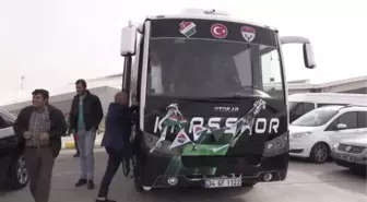 Kars 36 Spor'a Coşkulu Karşılama