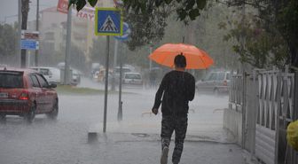 Ortaca'da Sağanak Yağış Etkili Oldu