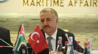 Bakan Arslan: 'Thy'nin Akabe'ye Mart Ayından İtibaren Uçuşları Başlayacak'