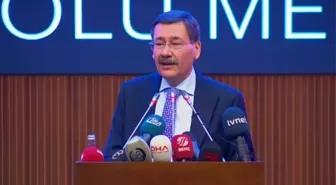 Melih Gökçek İstifa Etti