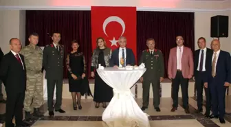 Hakkari'de Cumhuriyet Bayramı Resepsiyonu