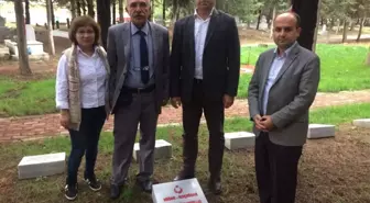 102 Yıl Sonra Mezar Taşı Koyuldu