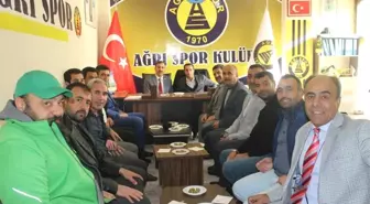 AK Parti Ağrı İl Yönetimi Ağrı 1970 Spor Kulübünü Ziyaret Etti