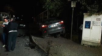 Etiler'deki Kaza Güvenlik Kamerasına Saniye Saniye Yansıdı