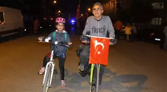 Baba Kız Bisikletçi Oldular