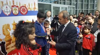 Cü'de Satranç Turnuvası