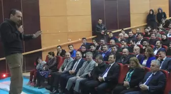 Hakkari'de 'Rüzgarın Yönünü Sen Belirle' Semineri