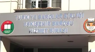 Baroda El Sıkmama Tartışması - Baro Başkanı Öztekin