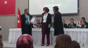 Eskişehir Barosu'nda El Sıkma Tartışması