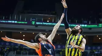 Euroleague'de Fenerbahçe Doğuş, Valencia Basket'i 79-66 Yendi