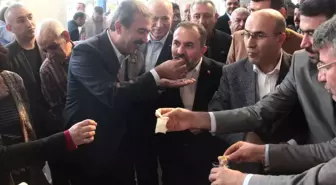 CHP'li Başkan Çetin, AK Parti Milletvekili Dağlı'yı Balla Besledi