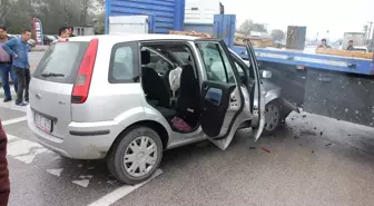 Kocaeli'de Trafik Kazası: 3 Yaralı