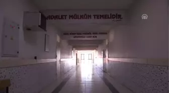 Temsili Duruşma Salonunda Meslek Öğreniyorlar