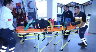 Çocuğa Çarpan Kamyon Sürücüsü Durup Kendini İhbar Etti