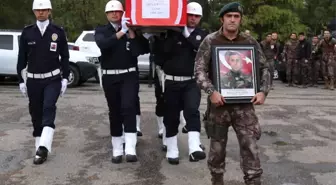 Mardin'de Kazada Hayatını Kaybeden Polis Memleketine Uğurlandı