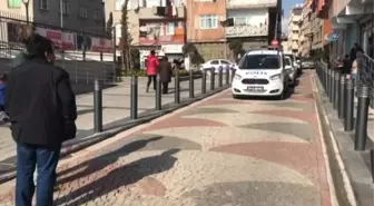 Ölümümden Kimse Sorumlu Değildir' Diye Not Bırakıp Başına Sıkarak İntihar Etti