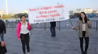 Sözcü Gazetesi Davası Öncesi Sessiz Protesto