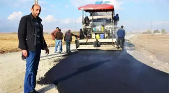 Hasköy'de Köy Yolları Yenileniyor