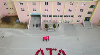Öğrenciler Ata'ya Olan Sevgilerini Böyle İfade Ettiler