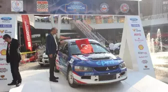 35. Ford Otosan Rallisi, Avm'de Start Aldı