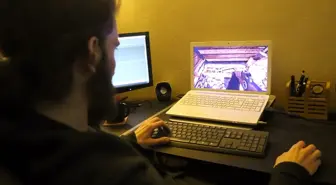 İnternet Bağımlılığı İlişkileri, Evlilikleri, İş Hayatını Bozabiliyor'