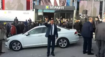 MHP'den İstifa Eden Anamur Belediye Başkanı Türe, İyi Parti'ye Geçti