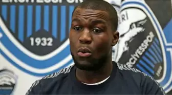 Türkiye'de de Oynayan Royston Drenthe, 29 Yaşında Futbolu Bıraktı