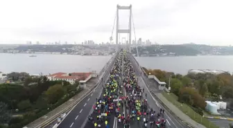 Başkan Karaosmanoğlu, Vodafone 39. İstanbul Maratonu'na Katıldı