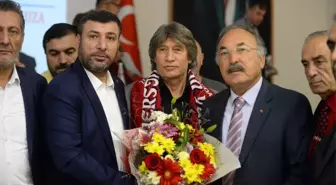 Mersin İdmanyurdu'nda Yeni Başkan Hamit İzol