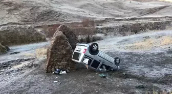 Ağrı'da Trafik Kazası: 2 Yaralı