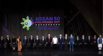 Asean Zirvesi El Ele Başladı