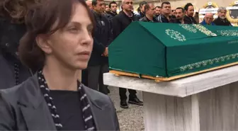 Sertab Erener, 'Ses Tellerimin Sahibi' Dediği Babasını Toprağa Verdi