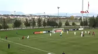 U19 Futbol Milli Takımı, Slovakya'ya 3 - 2 Yenildi