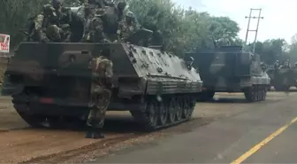 Zimbabve'de Darbe'nin Ayak Sesleri! Tanklar Başkente Doğru Yola Çıktı