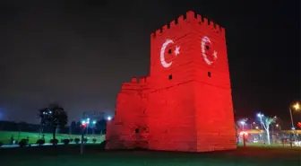 Türk Bayrağı Bu Görüntüsüyle Büyüledi