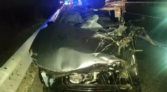 Tıra Arkadan Çarpan Otomobil Sürücüsü Öldü