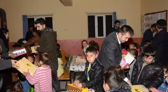 Vanlı İş Kadınından Öğrencilerin Yüzünü Güldüren Proje