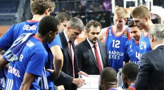 EuroLeague'de Anadolu Efes, Panathinaikos'a 82-81 Yenildi