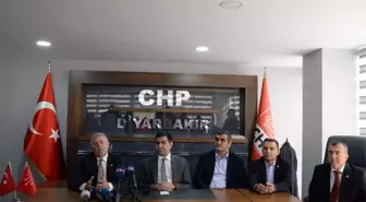 CHP'li Doktor Vekiller Sağlık Çalıştayı İçin Diyarbakır'da