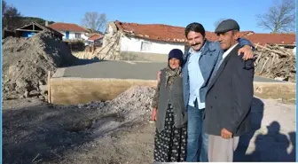 Çukurca'da Evi Yanan Aileye Yardım Eli Uzatıldı